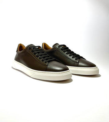 Sneakers in pelle bottolata T.moro